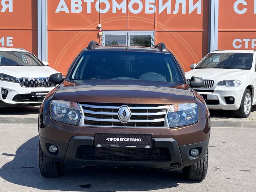 Renault Duster с пробегом, 2014 год, Волгоград, 2.0 бензин, Автомат - вид 2
