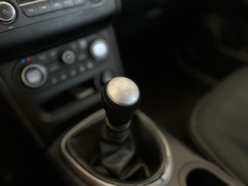 Nissan Qashqai с пробегом, 2011 год, Волгоград, 2.0 бензин, Механика - вид 15