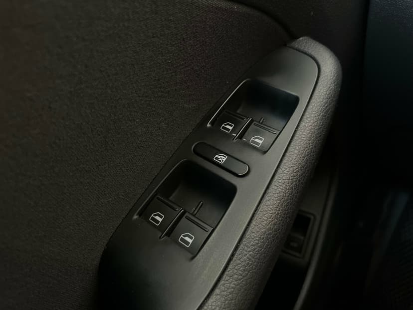 Volkswagen Jetta с пробегом, 2012 год, Волгоград, 1.6 бензин, Автомат - вид 18