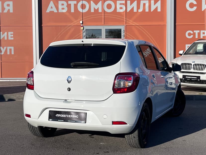 Renault Sandero с пробегом, 2016 год, Волгоград, 1.6 бензин, Механика - вид 5