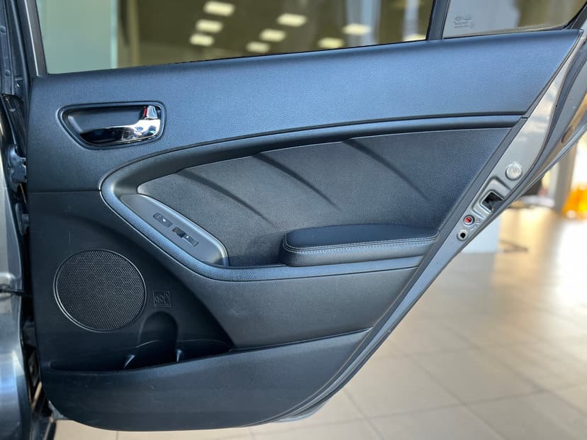 KIA Cerato с пробегом, 2017 год, Волгоград, 1.6 бензин, Автомат - вид 24