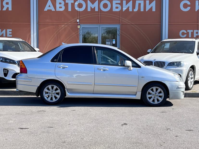 Suzuki Liana с пробегом, 2006 год, Волгоград, 1.6 бензин, Автомат
