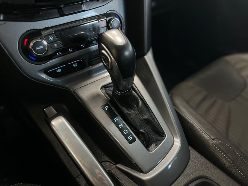 Ford Focus с пробегом, 2011 год, Волгоград, 1.6 бензин, Робот - вид 20