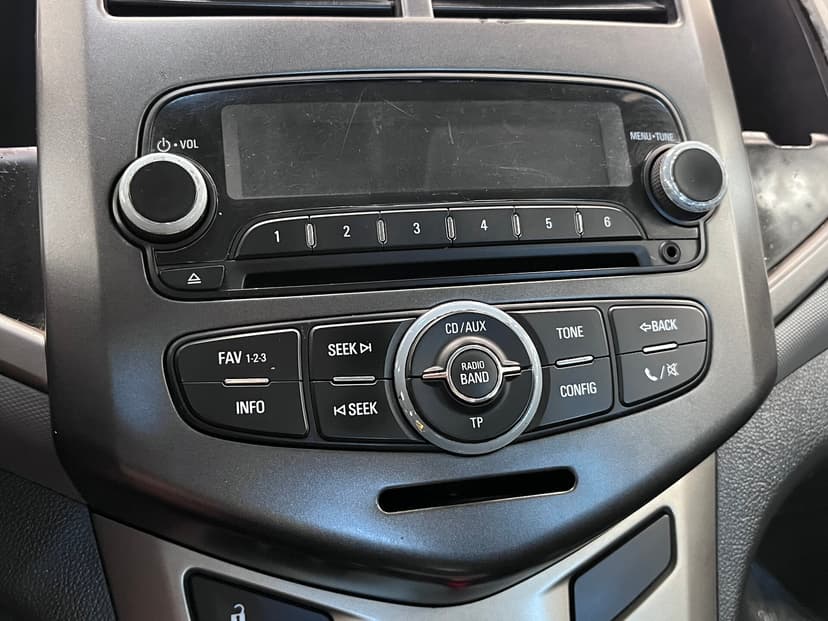 Chevrolet Aveo с пробегом, 2012 год, Волгоград, 1.6 бензин, Автомат - вид 9