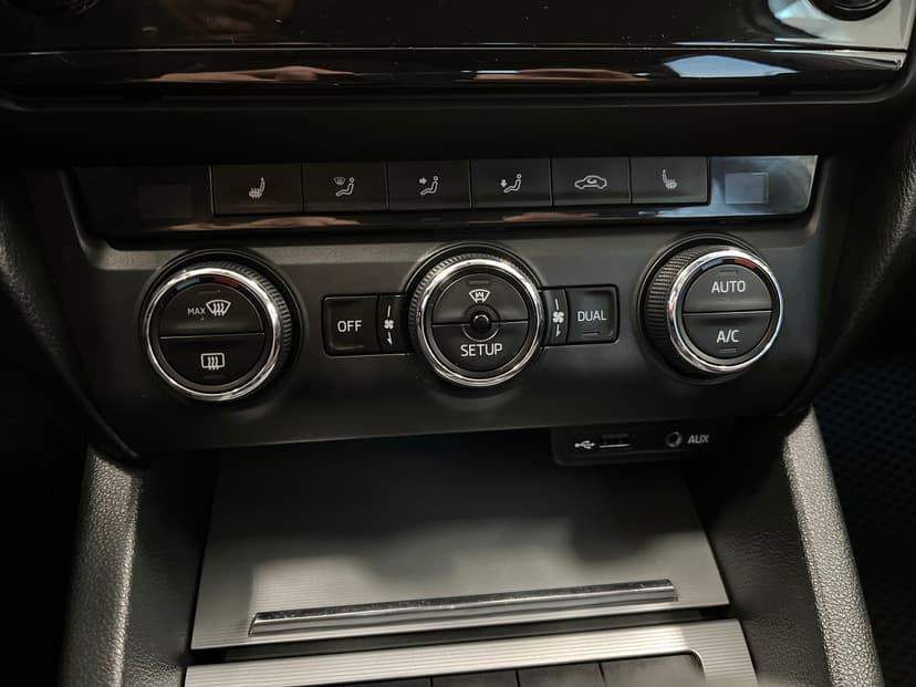 Skoda Octavia с пробегом, 2014 год, Волгоград, 1.8 бензин, Механика - вид 14