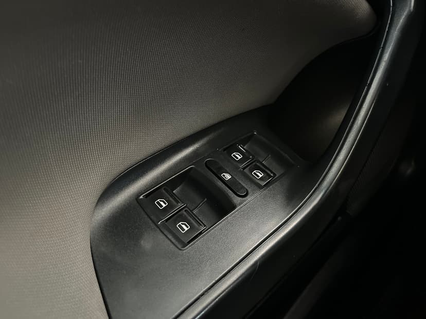 SEAT Ibiza с пробегом, 2012 год, Волгоград, 1.2 бензин, Робот - вид 14