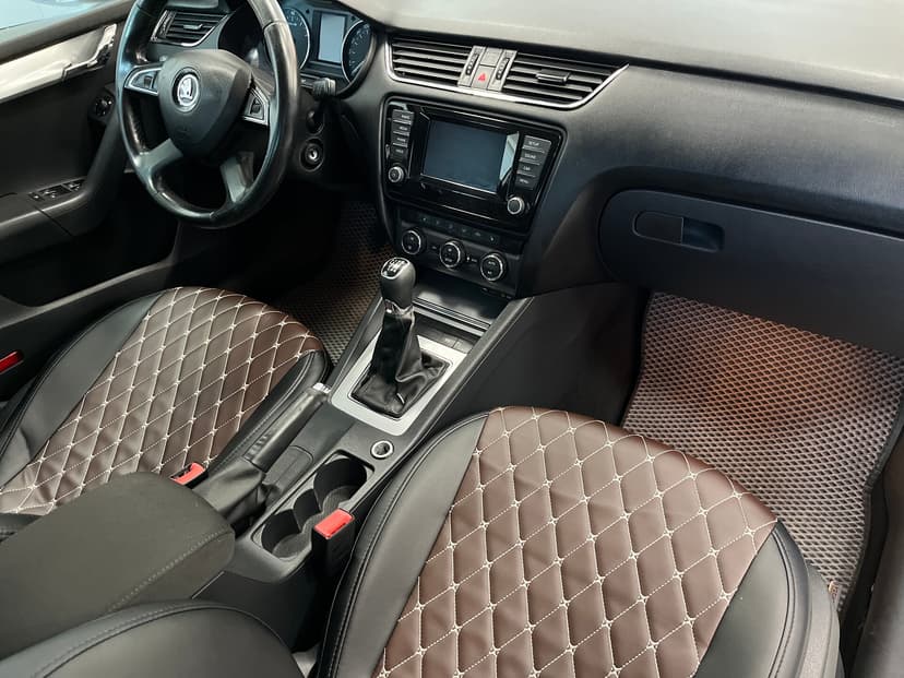 Skoda Octavia с пробегом, 2014 год, Волгоград, 1.8 бензин, Механика - вид 20