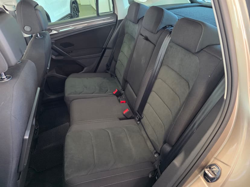 Volkswagen Tiguan с пробегом, 2018 год, Волгоград, 2.0 бензин, Робот - вид 35