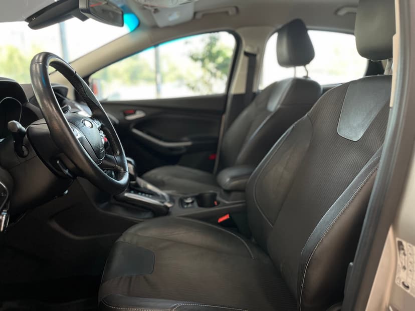 Ford Focus с пробегом, 2011 год, Волгоград, 1.6 бензин, Робот - вид 23