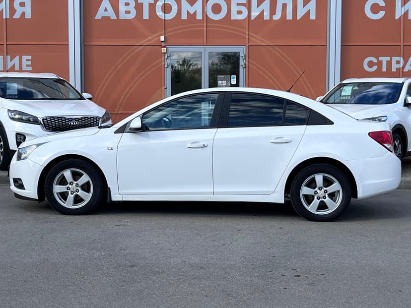 Chevrolet Cruze с пробегом, 2011 год, Волгоград, 1.6 бензин, Механика - вид 8