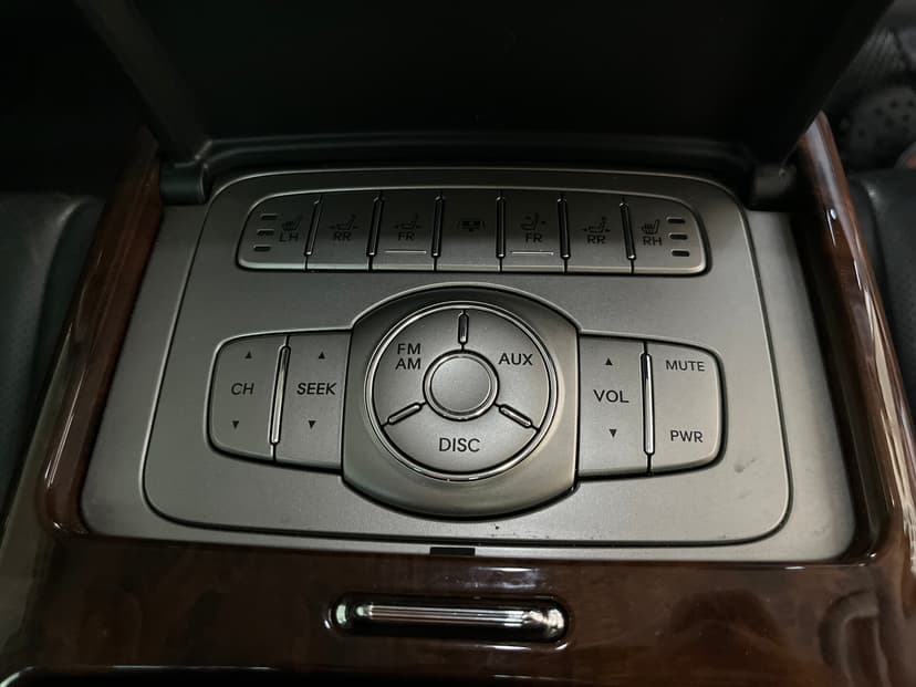 Hyundai Genesis с пробегом, 2010 год, Волгоград, 3.8 бензин, Автомат - вид 35