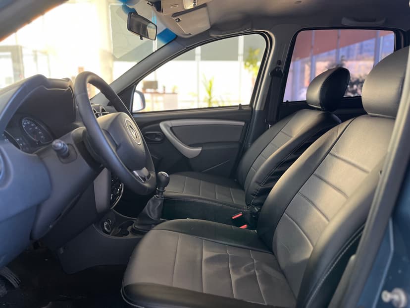 Renault Duster с пробегом, 2014 год, Волгоград, 2.0 бензин, Механика - вид 15