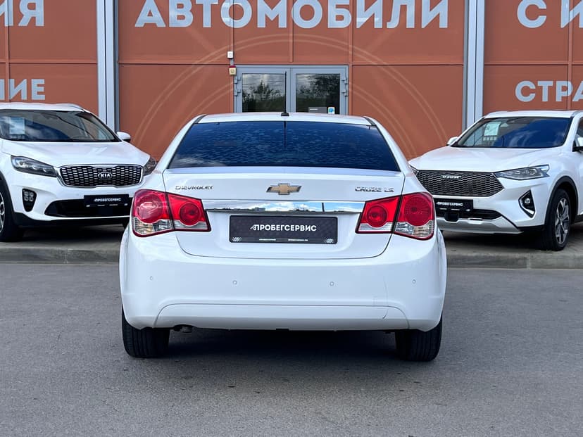 Chevrolet Cruze с пробегом, 2011 год, Волгоград, 1.6 бензин, Механика - вид 6