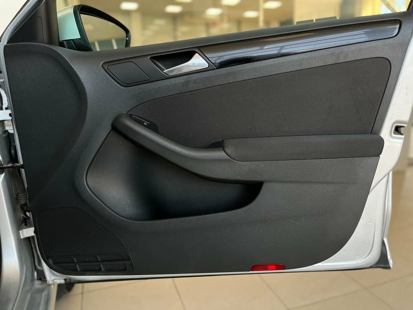 Volkswagen Jetta с пробегом, 2012 год, Волгоград, 1.6 бензин, Автомат - вид 22