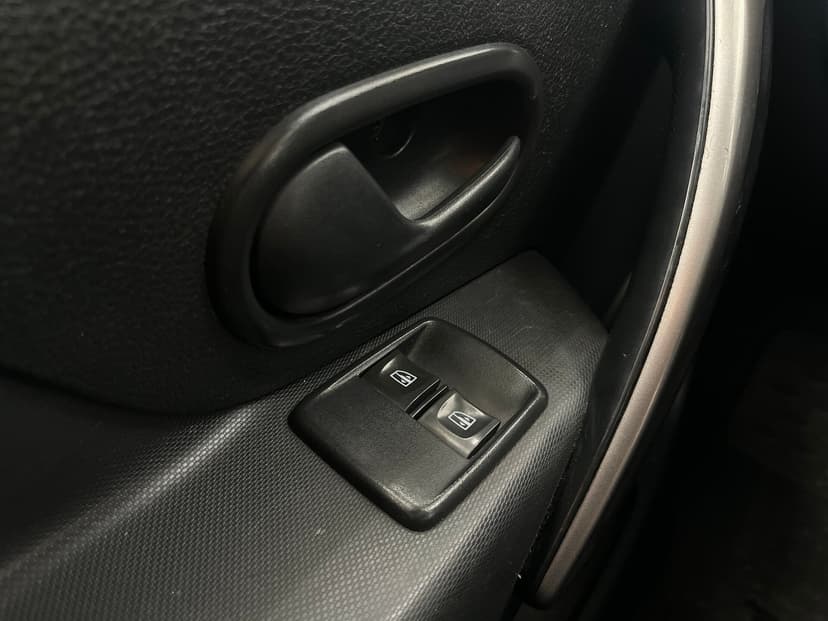 Renault Sandero с пробегом, 2016 год, Волгоград, 1.6 бензин, Механика - вид 16
