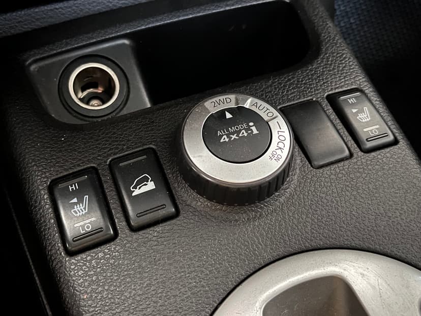 Nissan X-Trail с пробегом, 2011 год, Волгоград, 2.0 бензин, Вариатор - вид 17