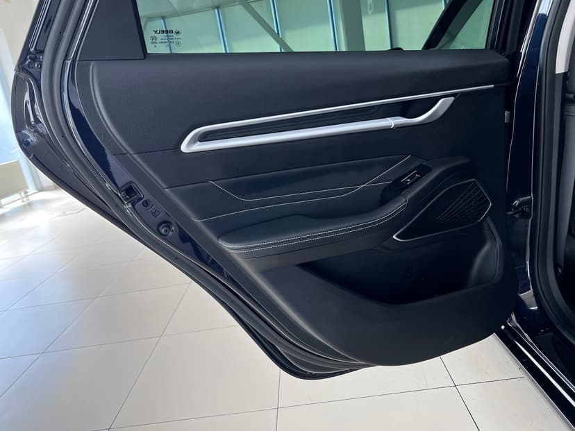 Geely Emgrand с пробегом, 2024 год, Волгоград, 1.5 бензин, Автомат - вид 21