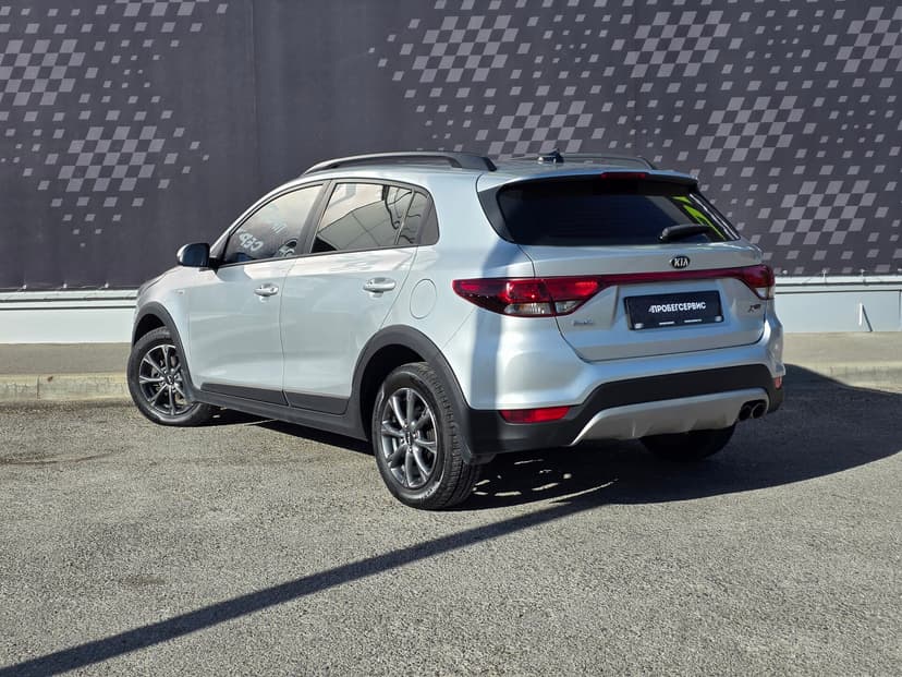 KIA Rio X-Line с пробегом, 2017 год, Волгоград, 1.4 бензин, Механика - вид 4