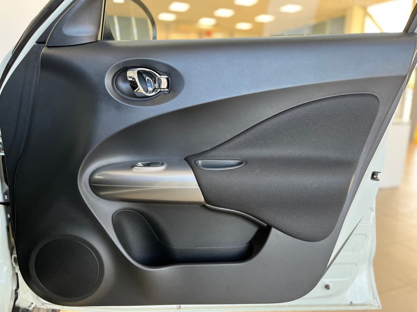 Nissan Juke с пробегом, 2011 год, Волгоград, 1.6 бензин, Вариатор - вид 26