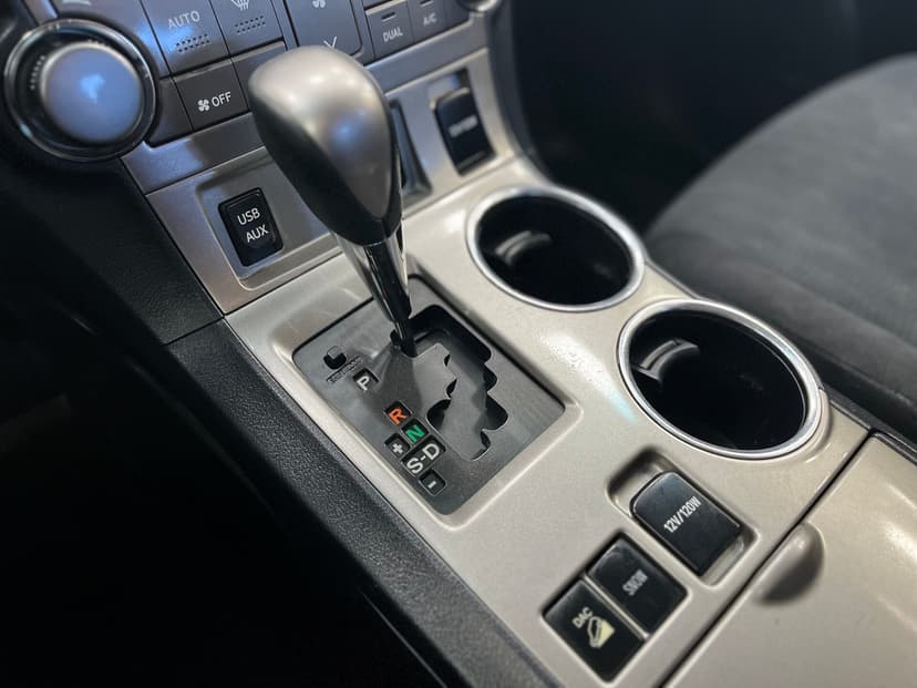 Toyota Highlander с пробегом, 2013 год, Волгоград, 3.5 бензин, Автомат - вид 19