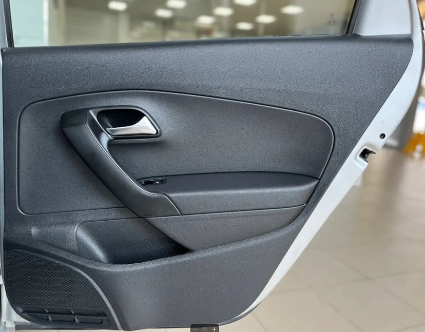 Volkswagen Polo с пробегом, 2014 год, Волгоград, 1.6 бензин, Автомат - вид 21