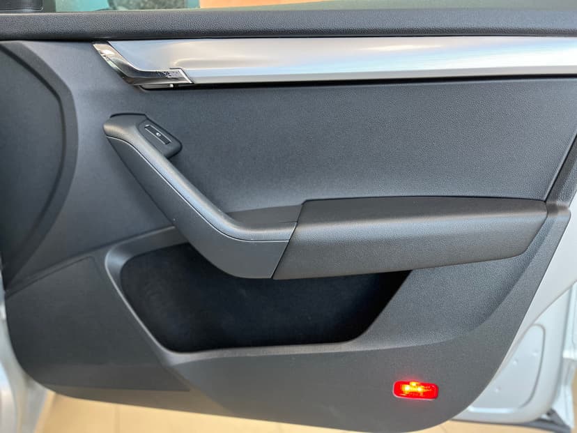 Skoda Octavia с пробегом, 2014 год, Волгоград, 1.8 бензин, Механика - вид 22