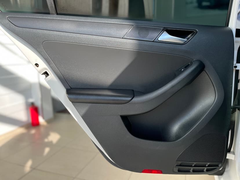 Volkswagen Jetta с пробегом, 2015 год, Волгоград, 1.6 бензин, Автомат - вид 22
