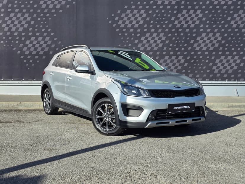 KIA Rio X-Line с пробегом, 2017 год, Волгоград, 1.4 бензин, Механика - вид 2