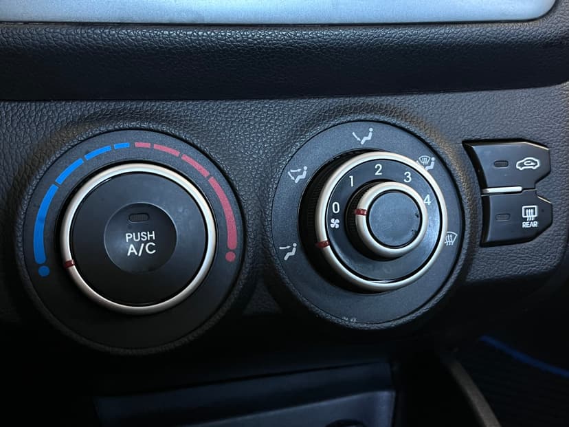 KIA Rio с пробегом, 2013 год, Волгоград, 1.6 бензин, Механика - вид 13