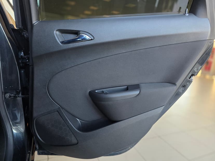 Opel Astra с пробегом, 2013 год, Волгоград, 1.6 бензин, Автомат - вид 22