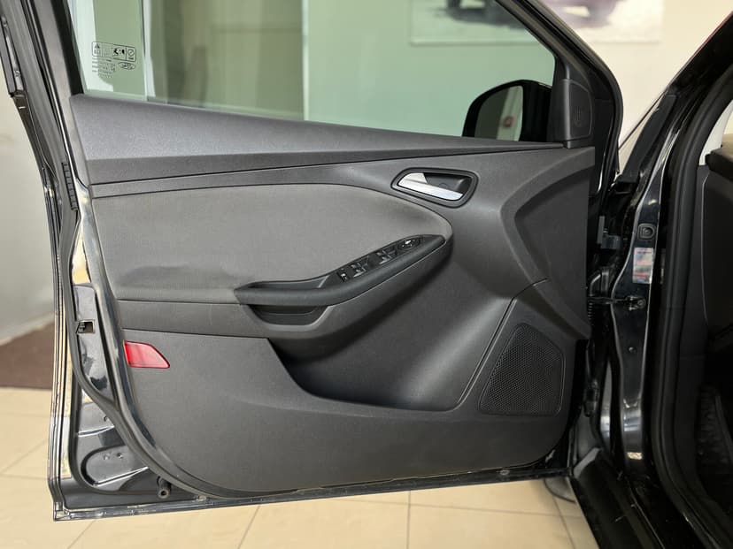 Ford Focus с пробегом, 2012 год, Волгоград, 1.6 бензин, Механика - вид 19