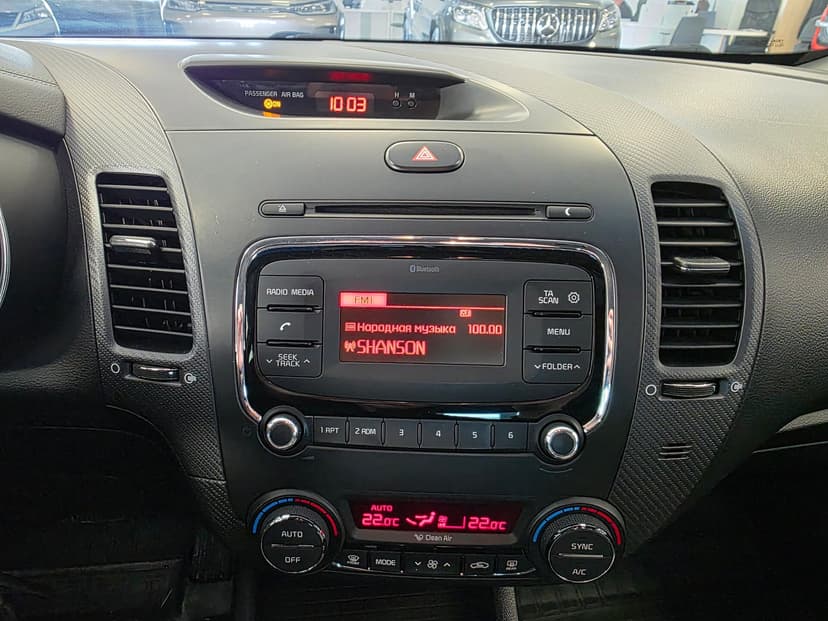 KIA Cerato с пробегом, 2017 год, Волгоград, 2.0 бензин, Автомат - вид 16