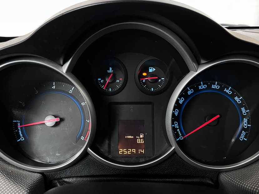Chevrolet Cruze с пробегом, 2011 год, Волгоград, 1.6 бензин, Механика - вид 12