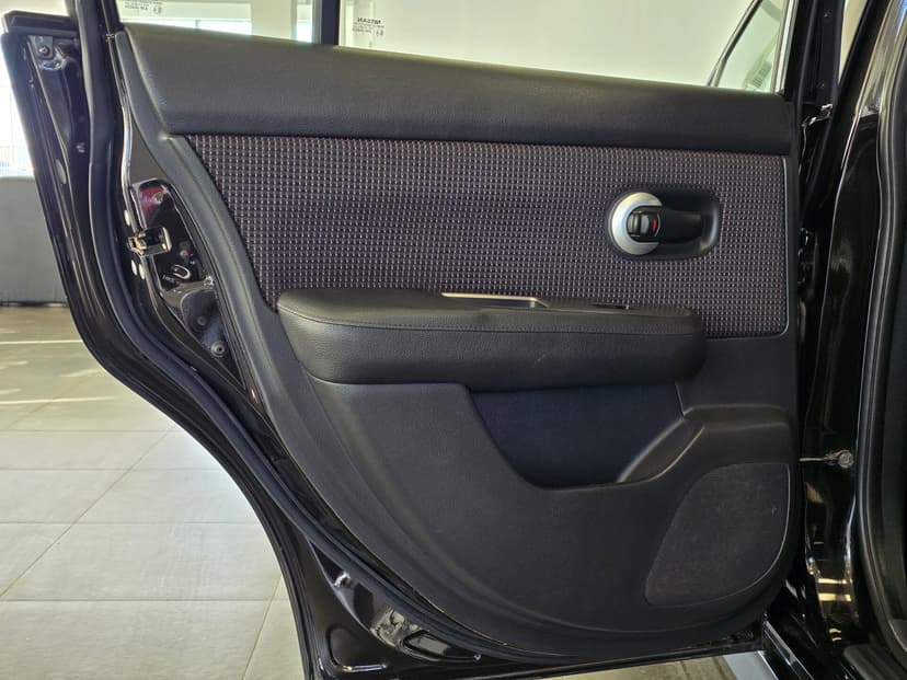 Nissan Tiida с пробегом, 2012 год, Волгоград, 1.6 бензин, Автомат - вид 20