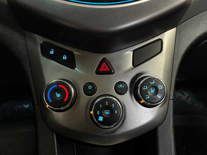 Chevrolet Aveo с пробегом, 2015 год, Волгоград, 1.6 бензин, Автомат - вид 16