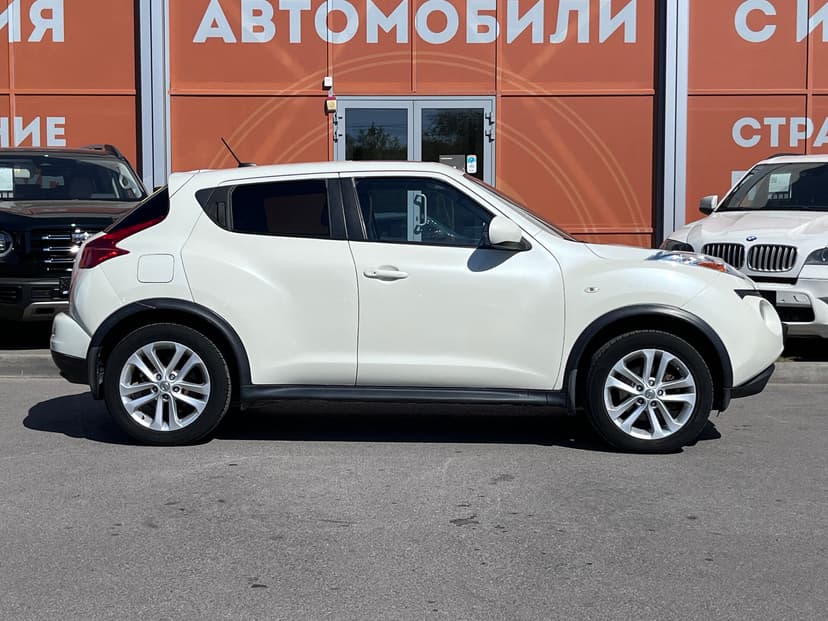 Nissan Juke с пробегом, 2011 год, Волгоград, 1.6 бензин, Вариатор - вид 4