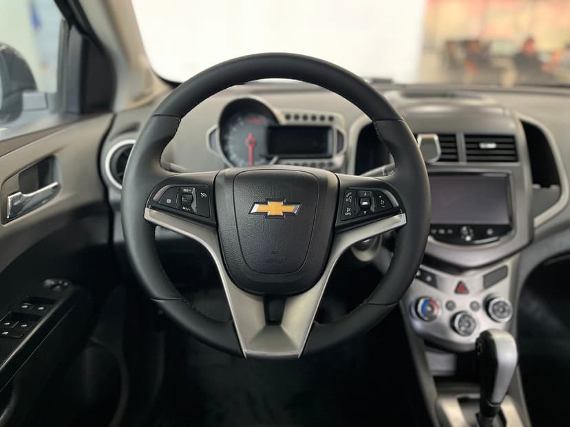 Chevrolet Aveo с пробегом, 2015 год, Волгоград, 1.6 бензин, Автомат - вид 11
