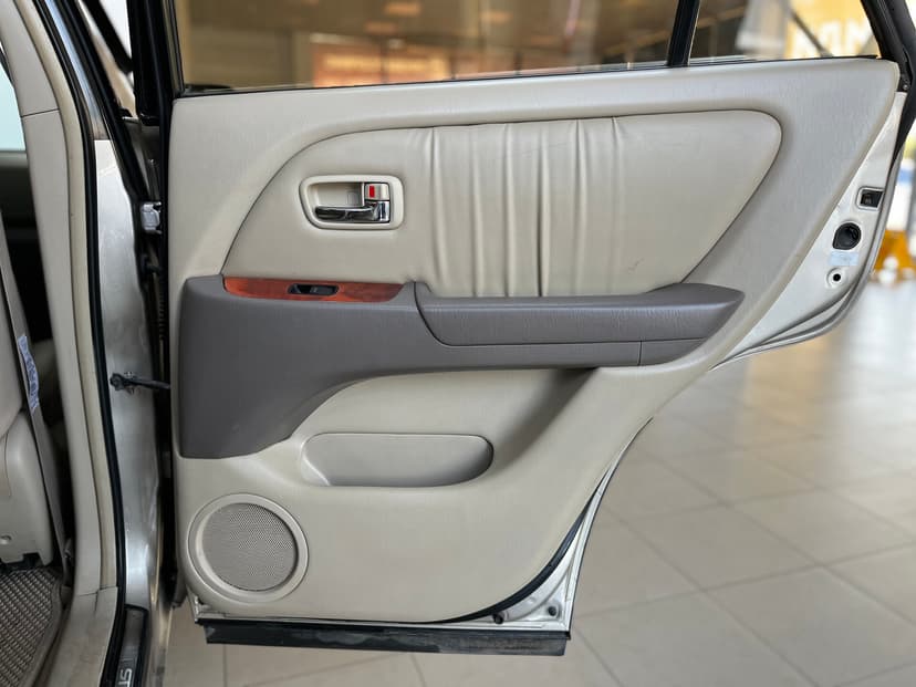 Lexus RX с пробегом, 2001 год, Волгоград, 3.0 бензин, Автомат - вид 28