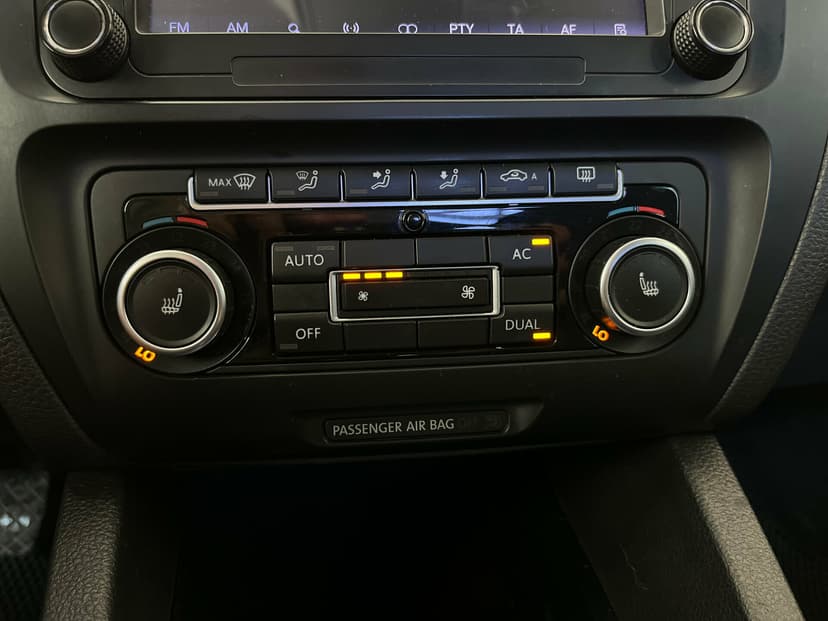Volkswagen Jetta с пробегом, 2012 год, Волгоград, 1.6 бензин, Автомат - вид 14
