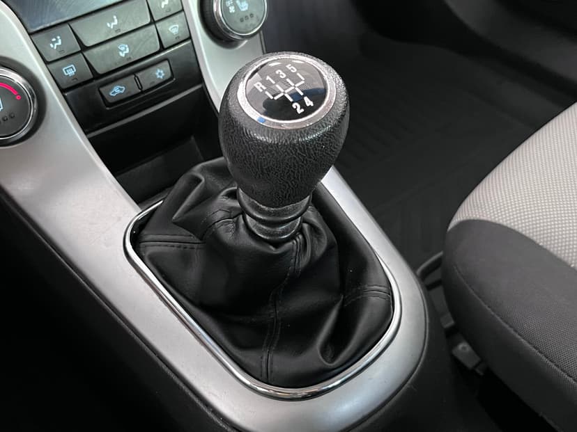 Chevrolet Cruze с пробегом, 2011 год, Волгоград, 1.6 бензин, Механика - вид 14