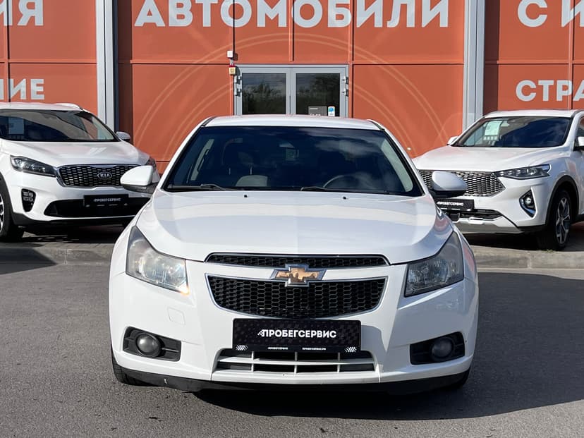 Chevrolet Cruze с пробегом, 2011 год, Волгоград, 1.6 бензин, Механика - вид 2
