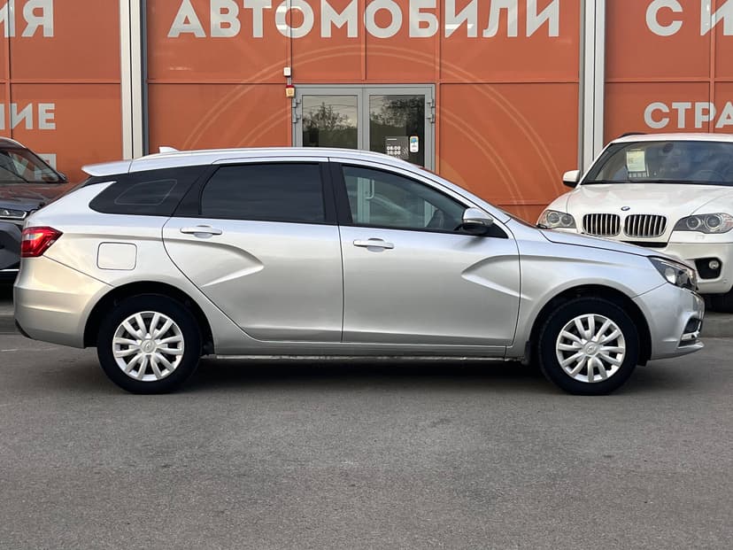 ВАЗ (LADA) Vesta с пробегом, 2018 год, Волгоград, 1.6 бензин, Механика - вид 4