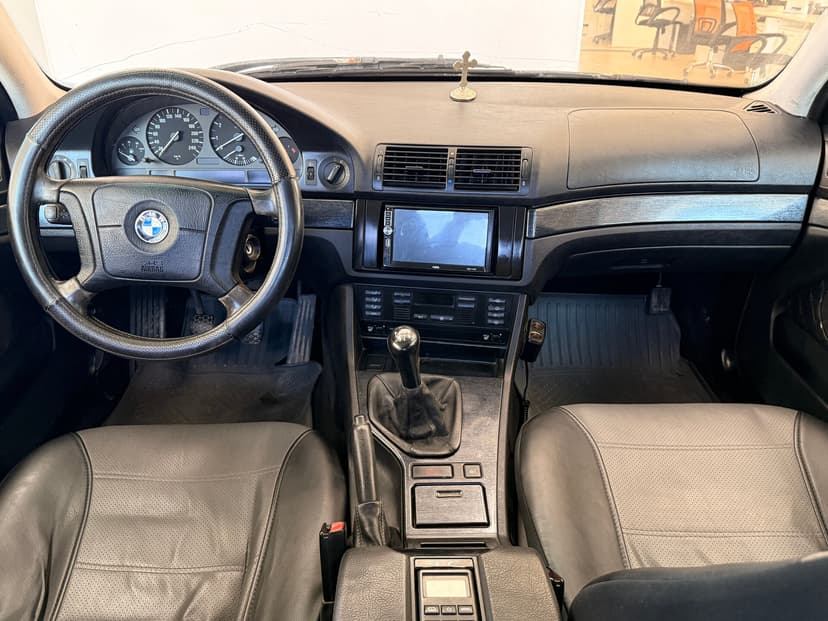 BMW 5 серия с пробегом, 1998 год, Волгоград, 2.5 бензин, Механика - вид 9