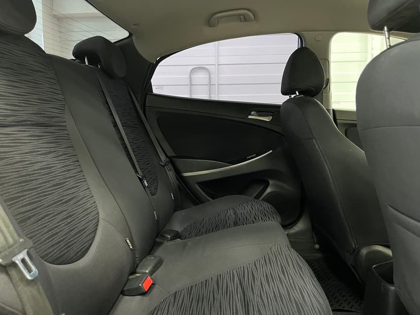 Hyundai Solaris с пробегом, 2015 год, Волгоград, 1.6 бензин, Автомат - вид 21