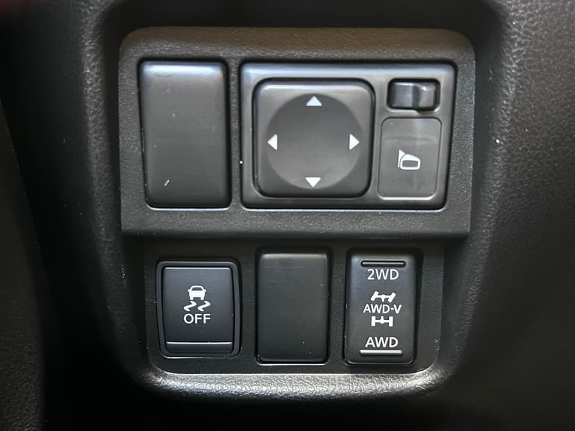 Nissan Juke с пробегом, 2011 год, Волгоград, 1.6 бензин, Вариатор - вид 22