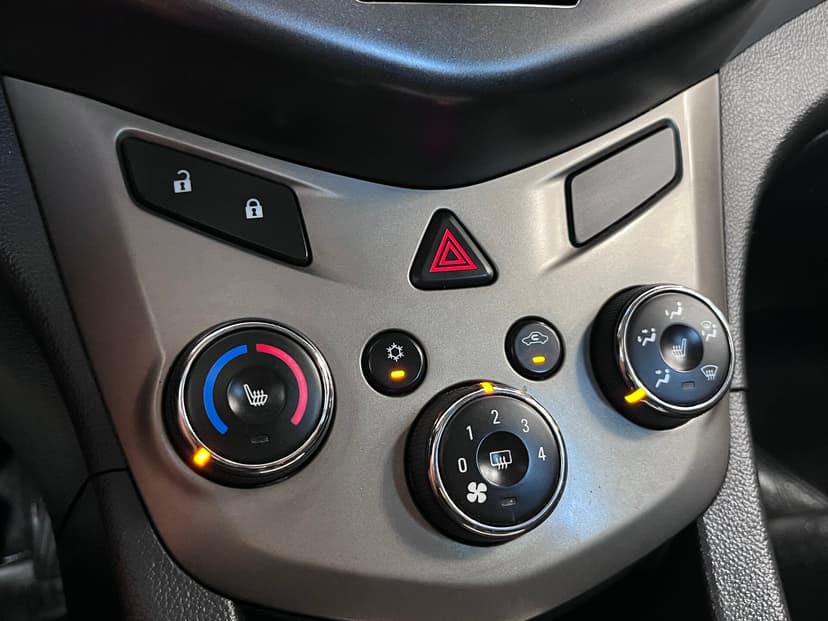 Chevrolet Aveo с пробегом, 2012 год, Волгоград, 1.6 бензин, Автомат - вид 10