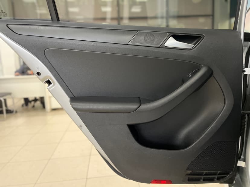 Volkswagen Jetta с пробегом, 2014 год, Волгоград, 1.6 бензин, Автомат - вид 19