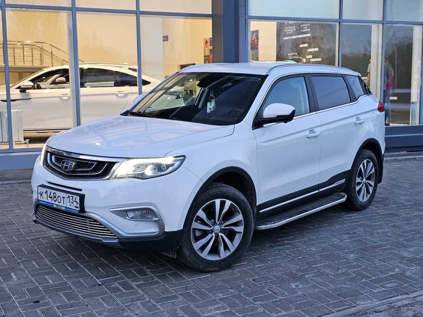 Geely Atlas с пробегом, 2021 год, Волгоград, 2.4 бензин, Автомат - вид 2