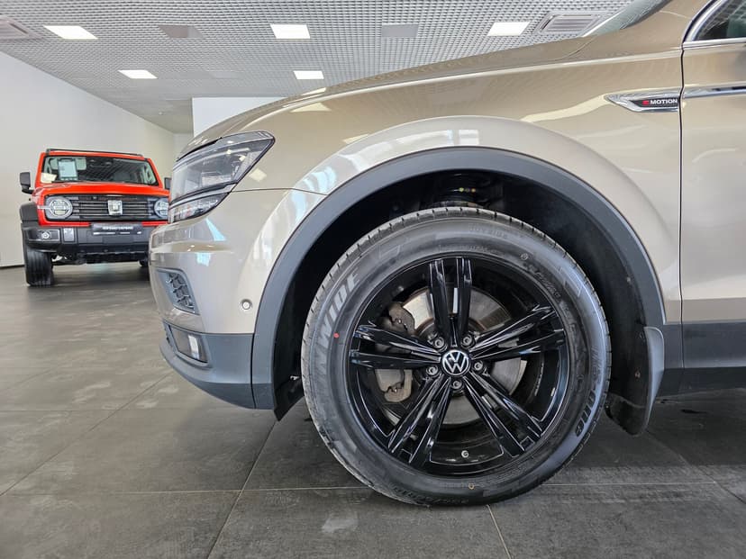 Volkswagen Tiguan с пробегом, 2018 год, Волгоград, 2.0 бензин, Робот - вид 11