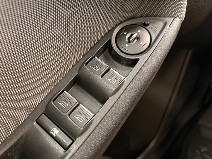 Ford Focus с пробегом, 2012 год, Волгоград, 1.6 бензин, Механика - вид 16